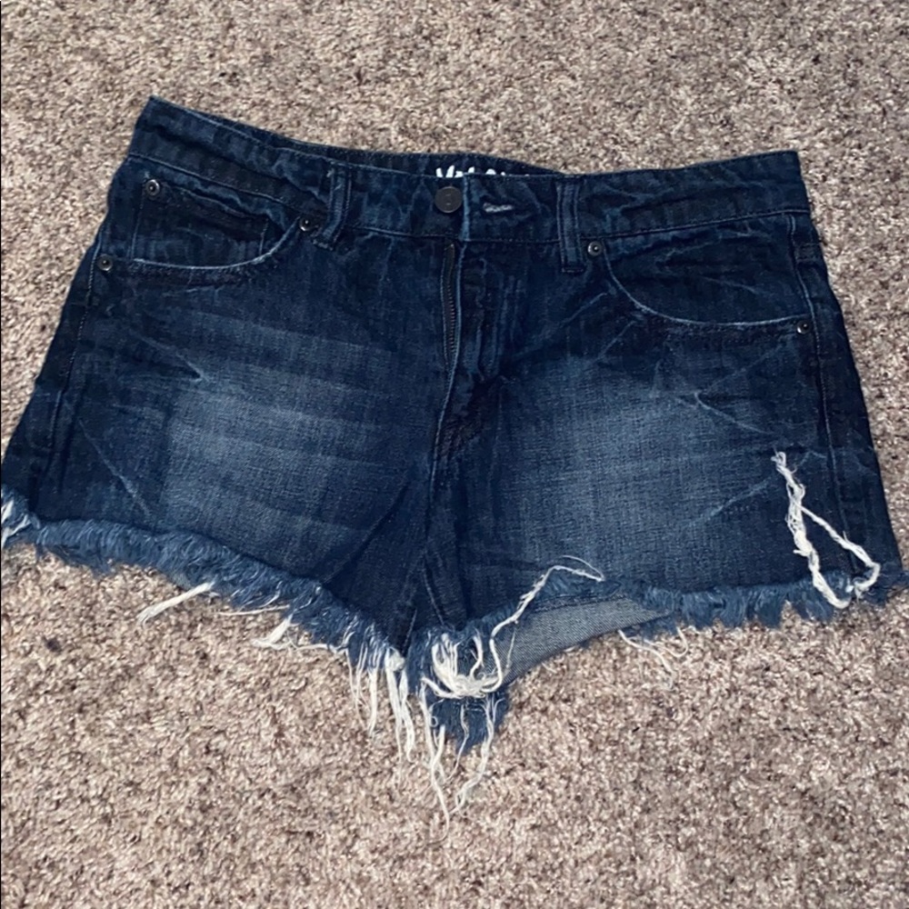 Denim frayed edge shorts